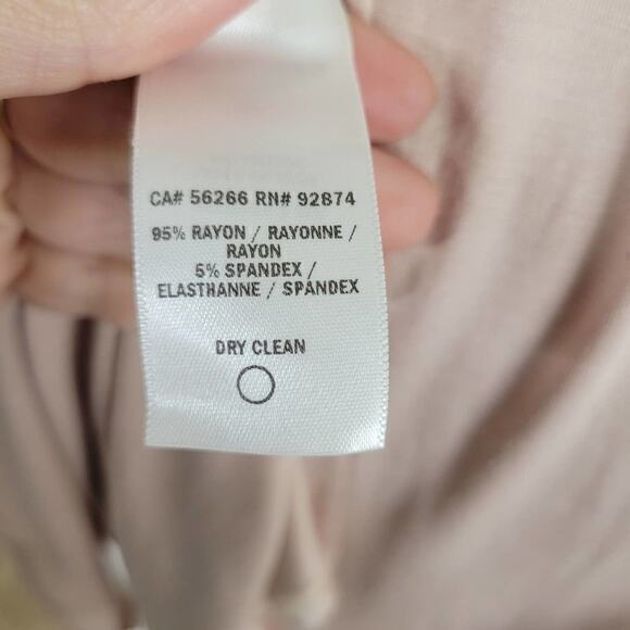 NWT Splendid‎ Cold Shoulder Wrap Dress Tan Beige Size Medium - Picture 10 of 11